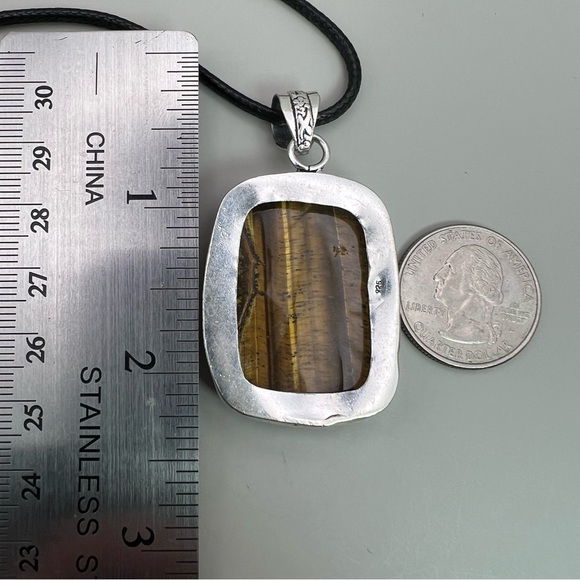 New Tiger’s Eye Gemstone Oval Silver Overlay Pendant Necklace w Cord - Picture 6 of 7